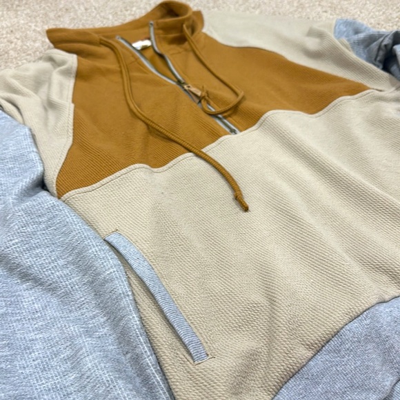 BKE women's half zip - Picture 3 of 3